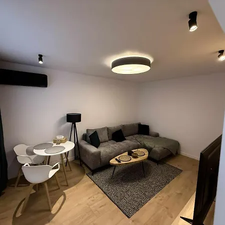 Urban Modern Flat Apartment Kosice